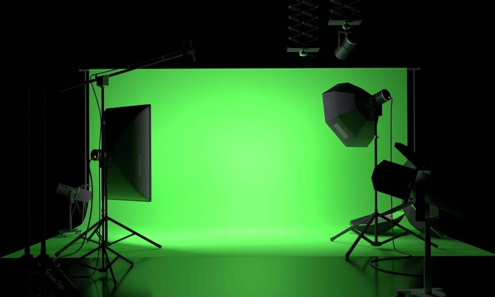 The Advantages of Filming With a Greenscreen